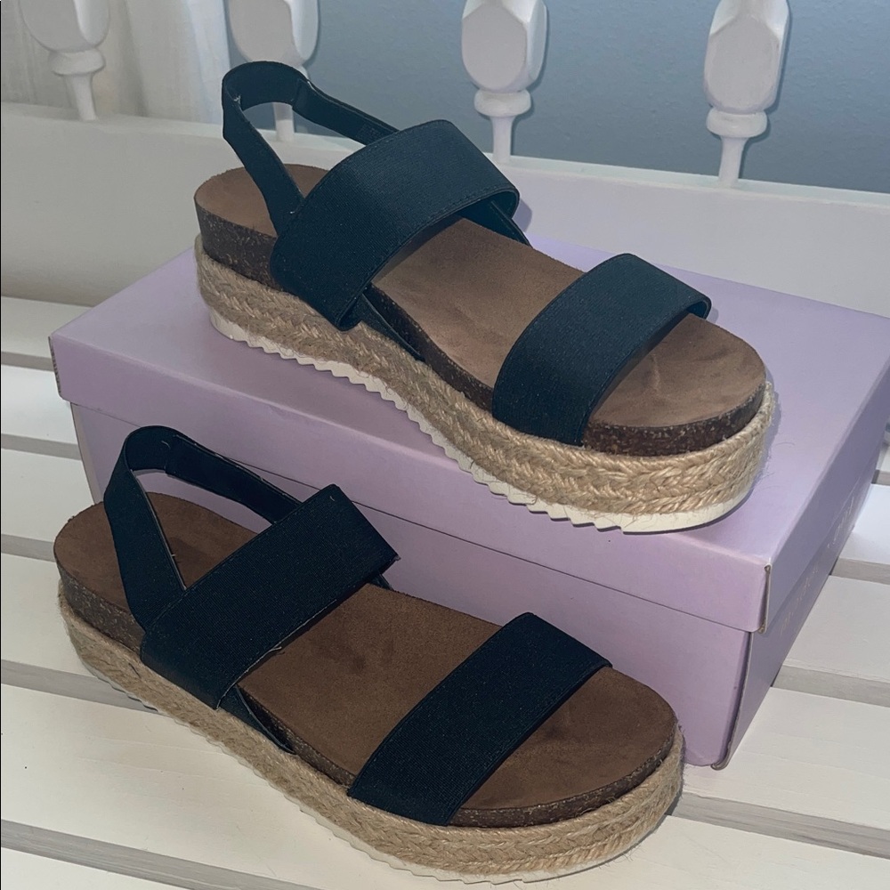Madden Girl Black Cybell Platform Sandals